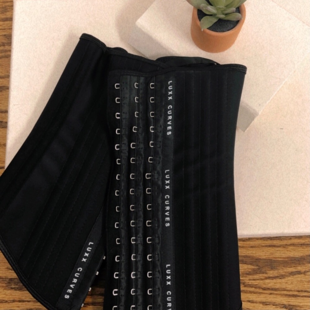 Luxx Curves 3XS Waist Trainer | Medium Torso
